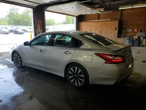1N4AL3AP1HC175799 2017 NISSAN ALTIMA - Image 2