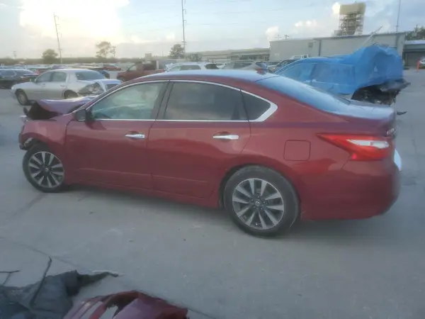 1N4AL3AP1HC177472 2017 NISSAN ALTIMA - Image 2