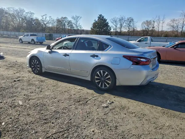 1N4AL3AP1HC177939 2017 NISSAN ALTIMA - Image 2