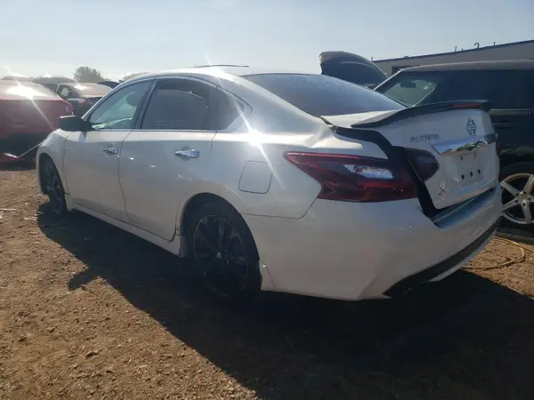 1N4AL3AP1HC182042 2017 NISSAN ALTIMA - Image 2