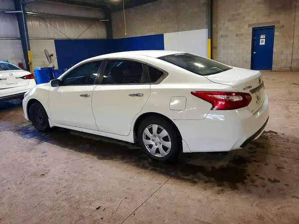 1N4AL3AP1HC183000 2017 NISSAN ALTIMA - Image 2