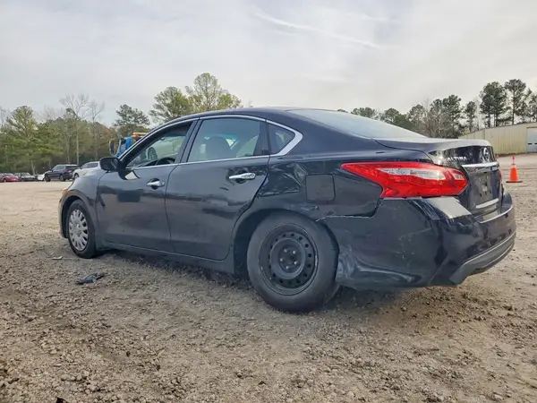 1N4AL3AP1HC183305 2017 NISSAN ALTIMA - Image 2