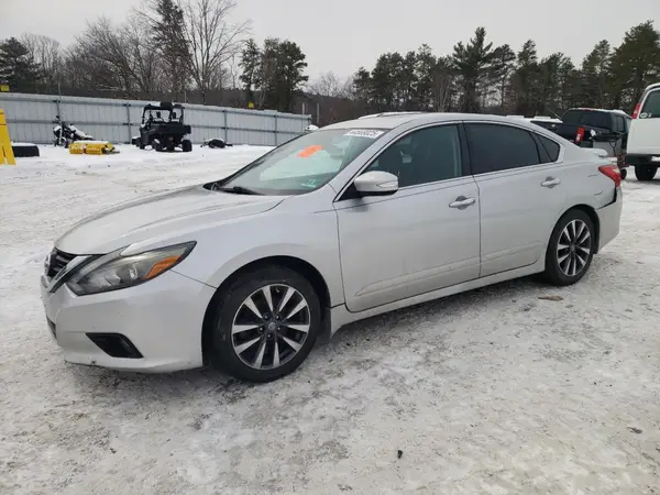 1N4AL3AP1HC184468 2017 NISSAN ALTIMA - Image 1