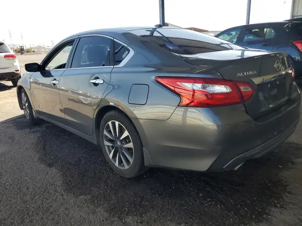 1N4AL3AP1HC186298 2017 NISSAN ALTIMA - Image 2