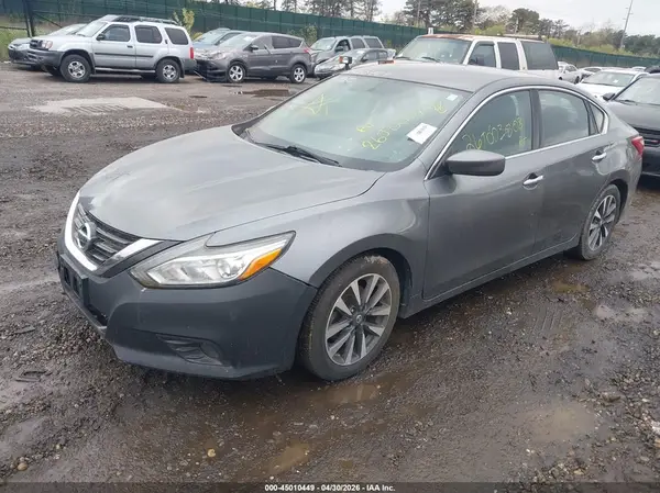 1N4AL3AP1HC188746 2017 NISSAN ALTIMA - Image 2