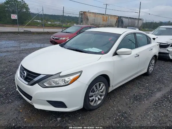 1N4AL3AP1HC189170 2017 NISSAN ALTIMA - Image 2