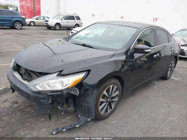 1N4AL3AP1HC189315 2017 NISSAN ALTIMA - Image 2