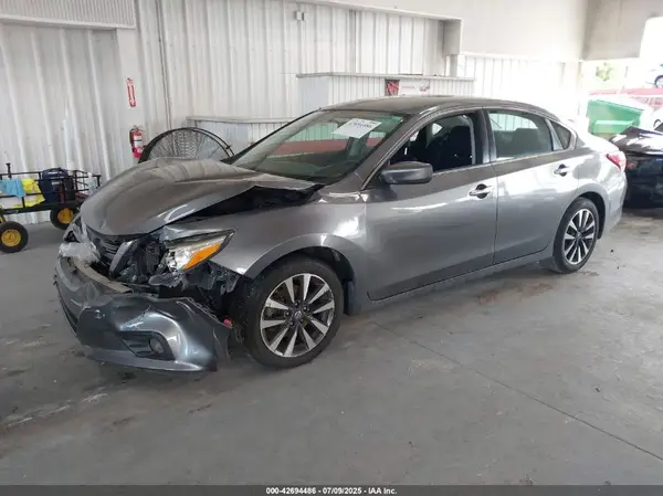 1N4AL3AP1HC191727 2017 NISSAN ALTIMA - Image 2