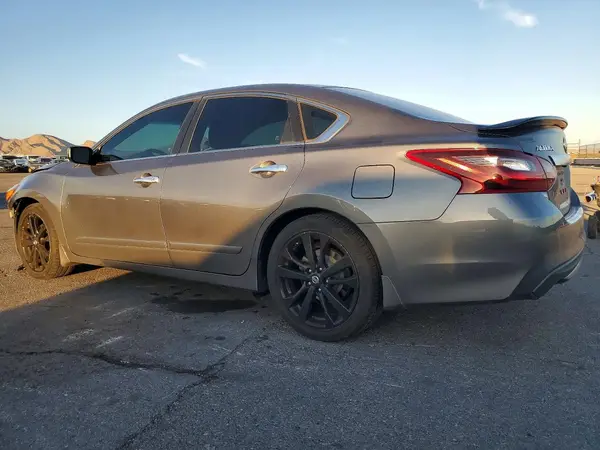 1N4AL3AP1HC191758 2017 NISSAN ALTIMA - Image 2