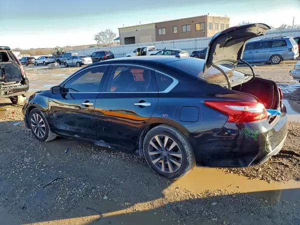 1N4AL3AP1HC192330 2017 NISSAN ALTIMA - Image 2