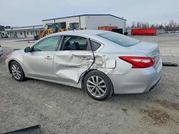 1N4AL3AP1HC196829 2017 NISSAN ALTIMA - Image 2