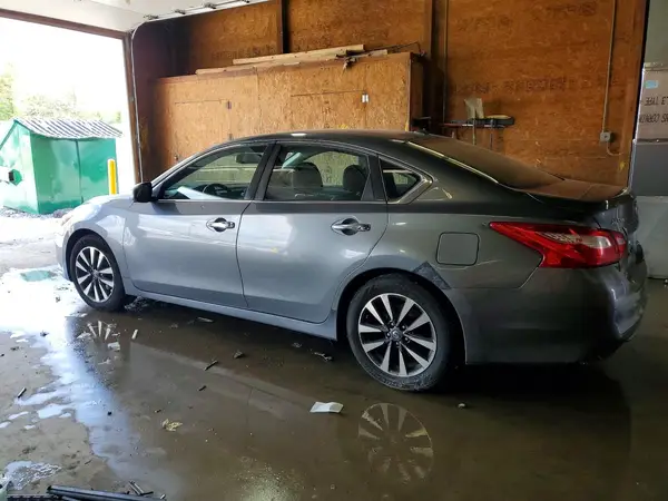 1N4AL3AP1HC200538 2017 NISSAN ALTIMA - Image 2