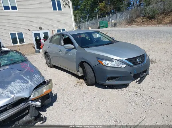 1N4AL3AP1HC202922 2017 NISSAN ALTIMA - Image 1