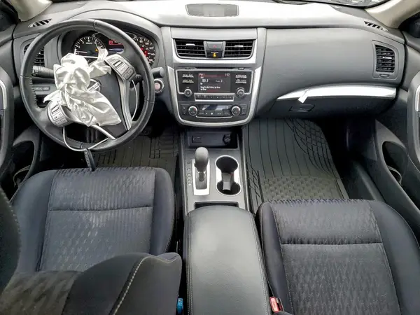 1N4AL3AP1HC205156 2017 NISSAN ALTIMA - Image 8