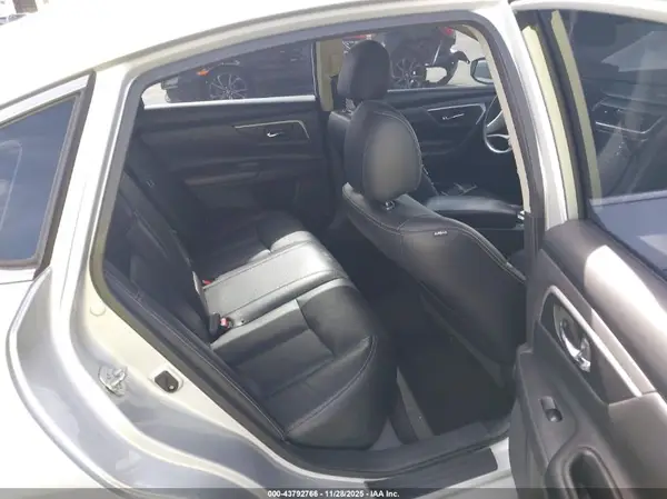 1N4AL3AP1HC207196 2017 NISSAN ALTIMA - Image 8