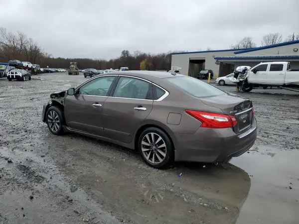 1N4AL3AP1HC207392 2017 NISSAN ALTIMA - Image 2