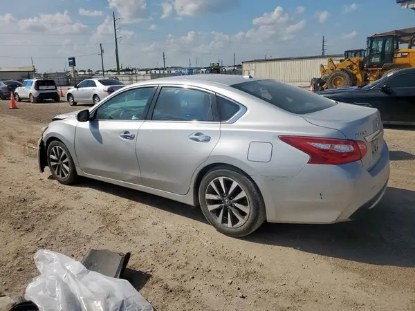 1N4AL3AP1HC209787 2017 NISSAN ALTIMA - Image 2
