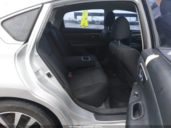 1N4AL3AP1HC209837 2017 NISSAN ALTIMA - Image 8