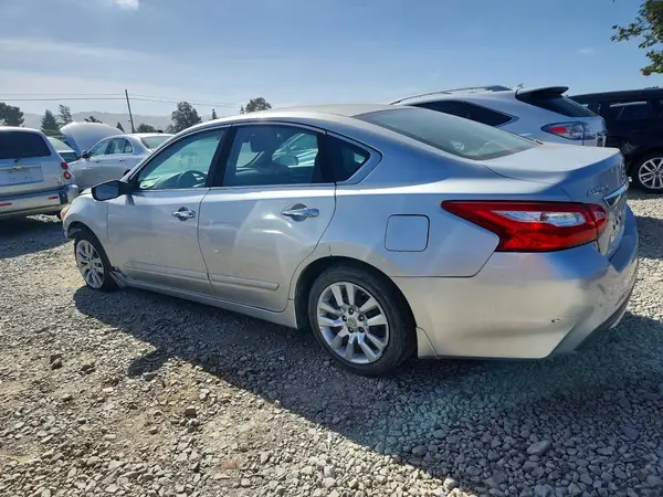 1N4AL3AP1HC212804 2017 NISSAN ALTIMA - Image 2