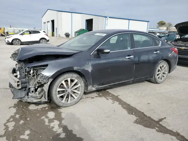 1N4AL3AP1HC214262 2017 NISSAN ALTIMA - Image 1