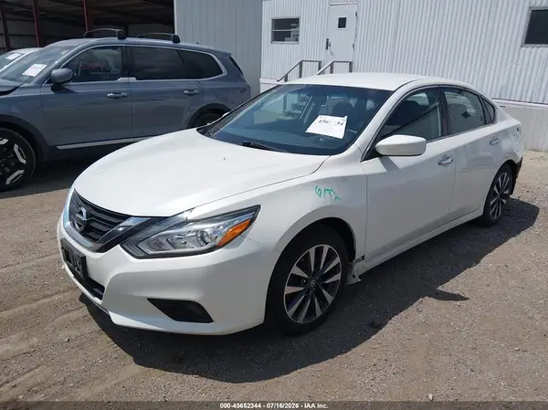 1N4AL3AP1HC214956 2017 NISSAN ALTIMA - Image 2