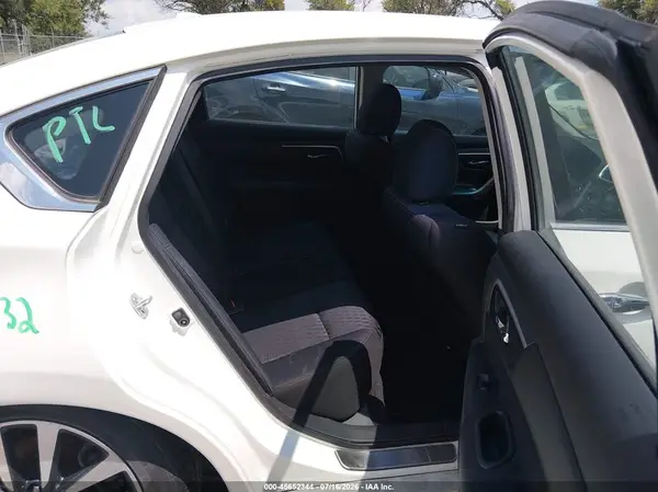 1N4AL3AP1HC214956 2017 NISSAN ALTIMA - Image 8