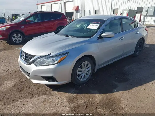 1N4AL3AP1HC215489 2017 NISSAN ALTIMA - Image 2