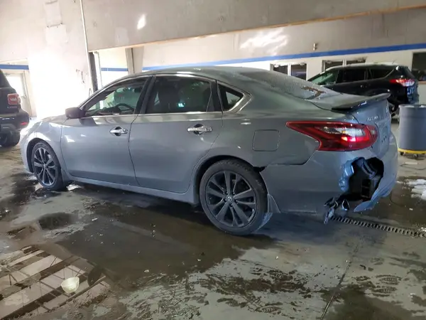 1N4AL3AP1HC218781 2017 NISSAN ALTIMA - Image 2