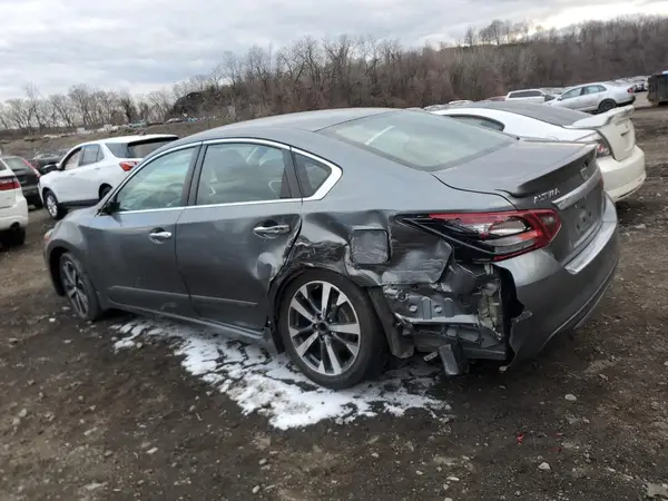 1N4AL3AP1HC220577 2017 NISSAN ALTIMA - Image 2