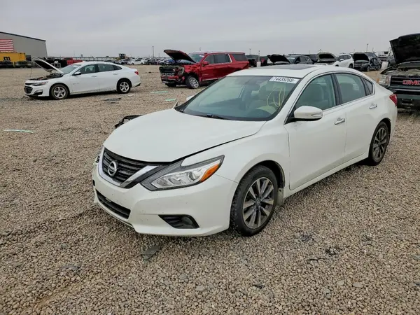 1N4AL3AP1HC223298 2017 NISSAN ALTIMA - Image 2