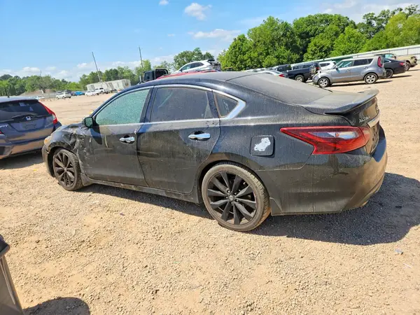 1N4AL3AP1HC224693 2017 NISSAN ALTIMA - Image 2