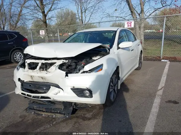 1N4AL3AP1HC225309 2017 NISSAN ALTIMA - Image 2