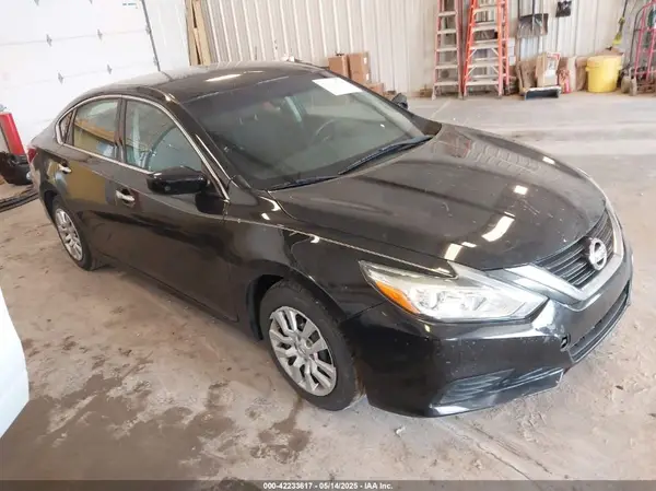 1N4AL3AP1HC226332 2017 NISSAN ALTIMA - Image 1