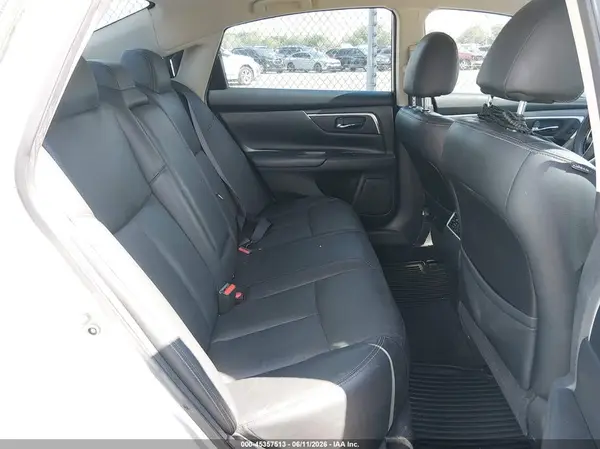 1N4AL3AP1HC230641 2017 NISSAN ALTIMA - Image 8