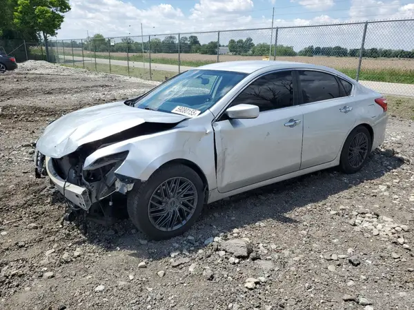 1N4AL3AP1HC231563 2017 NISSAN ALTIMA - Image 1