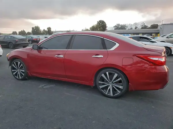 1N4AL3AP1HC231868 2017 NISSAN ALTIMA - Image 2