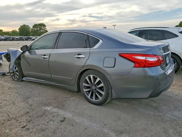 1N4AL3AP1HC235032 2017 NISSAN ALTIMA - Image 2