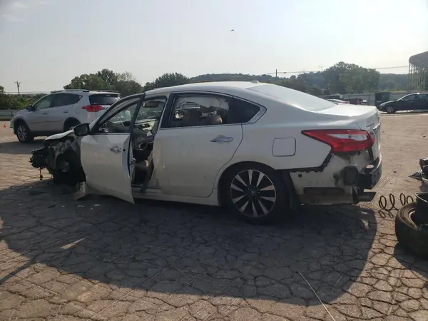 1N4AL3AP1HC243907 2017 NISSAN ALTIMA - Image 2