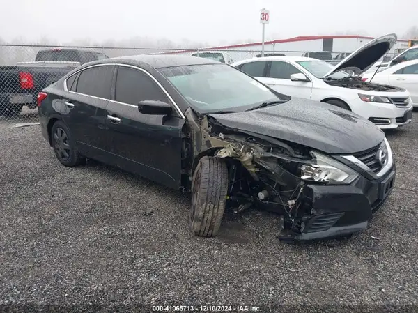1N4AL3AP1HC244569 2017 NISSAN ALTIMA - Image 1