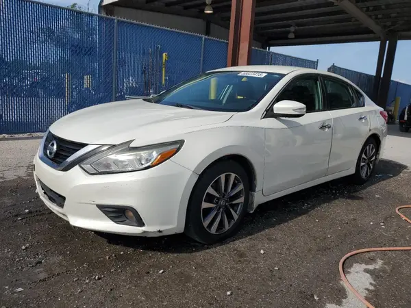 1N4AL3AP1HC246774 2017 NISSAN ALTIMA - Image 1