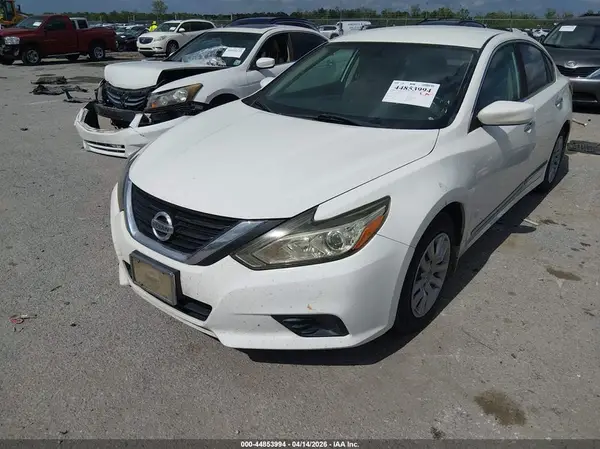 1N4AL3AP1HC248184 2017 NISSAN ALTIMA - Image 2