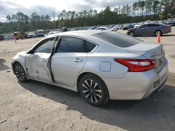 1N4AL3AP1HC248489 2017 NISSAN ALTIMA - Image 2