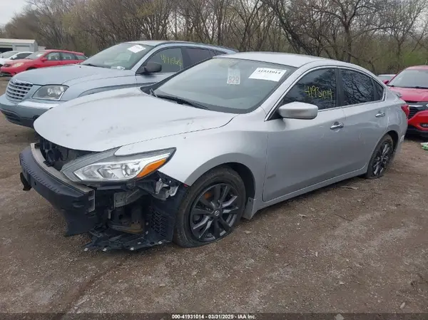 1N4AL3AP1HC249318 2017 NISSAN ALTIMA - Image 2