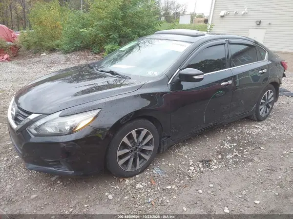 1N4AL3AP1HC252882 2017 NISSAN ALTIMA - Image 2