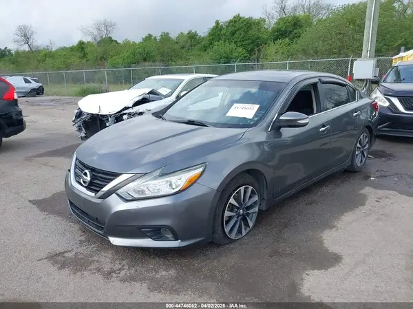 1N4AL3AP1HC253126 2017 NISSAN ALTIMA - Image 2