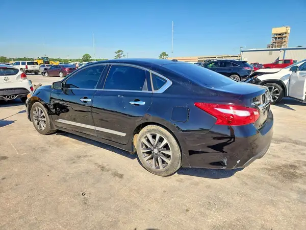 1N4AL3AP1HC254826 2017 NISSAN ALTIMA - Image 2