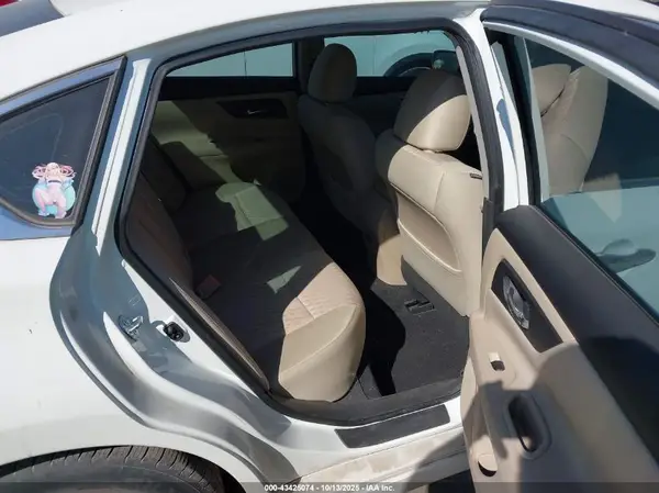 1N4AL3AP1HC256205 2017 NISSAN ALTIMA - Image 8