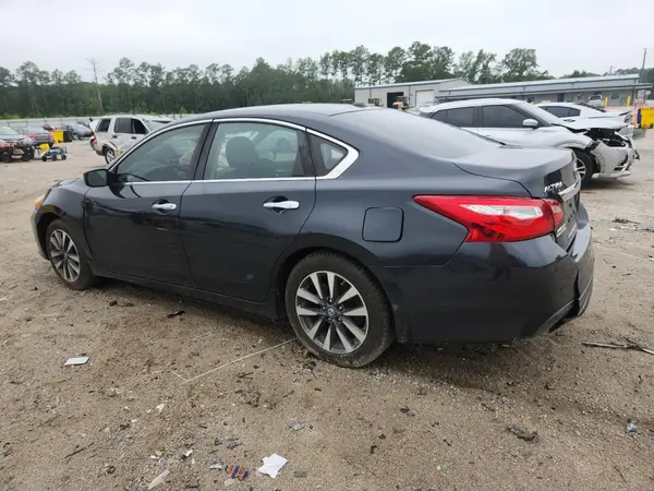 1N4AL3AP1HC257452 2017 NISSAN ALTIMA - Image 2