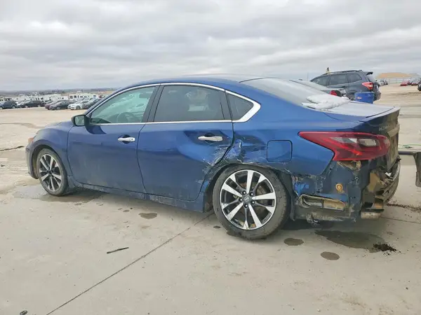 1N4AL3AP1HC260092 2017 NISSAN ALTIMA - Image 2