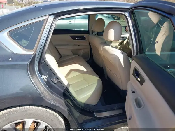 1N4AL3AP1HC265177 2017 NISSAN ALTIMA - Image 8